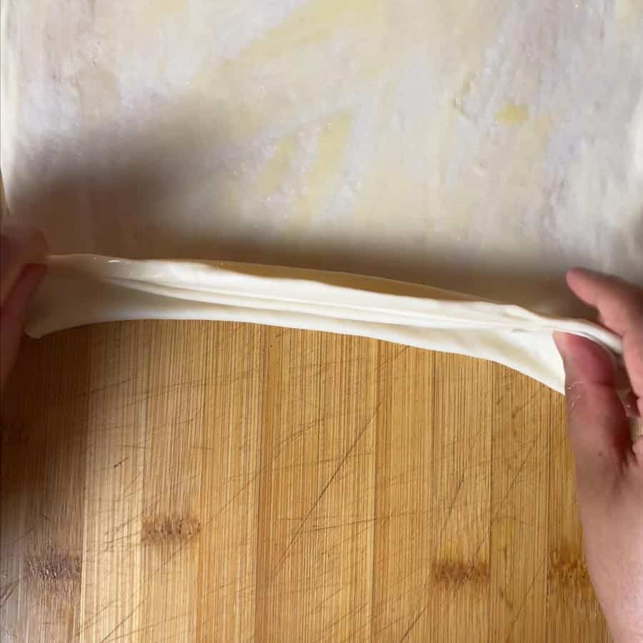 Pleating parotta dough
