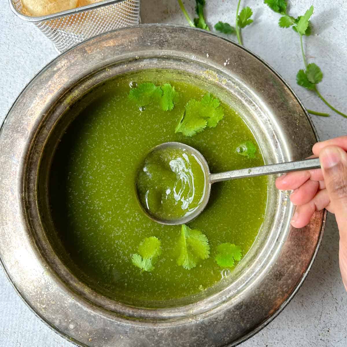 Spicy green pani made with cilantro-mint chutney